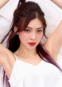 Kang Hye Ree (Haerin - Tweety) (1994)