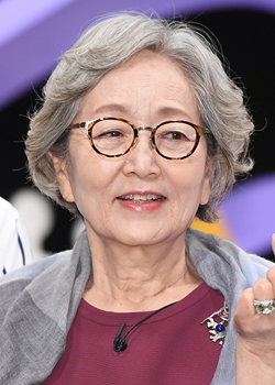 Kim Yeong Ok (1937)